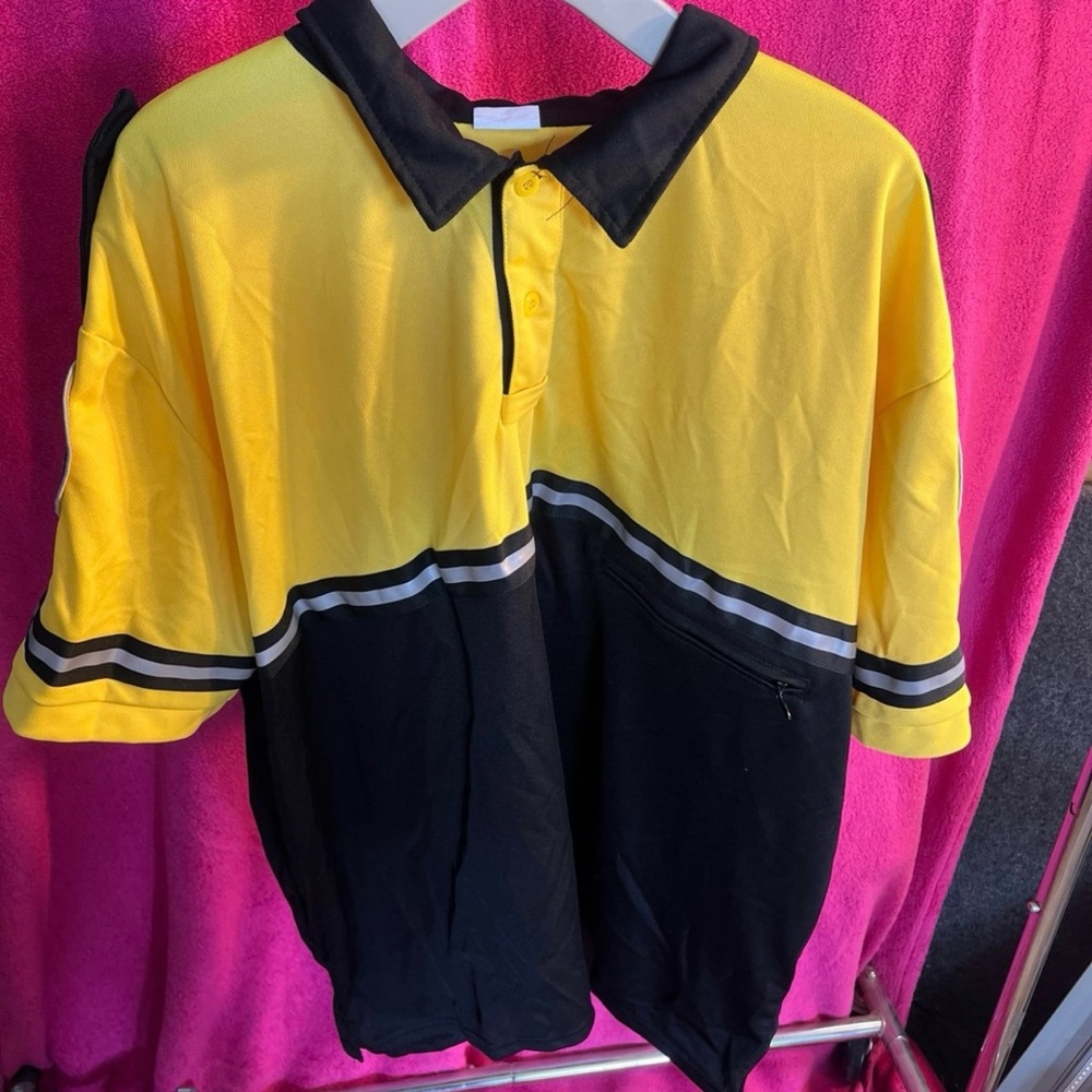Security Shirt 
Size 5XL
In good condition